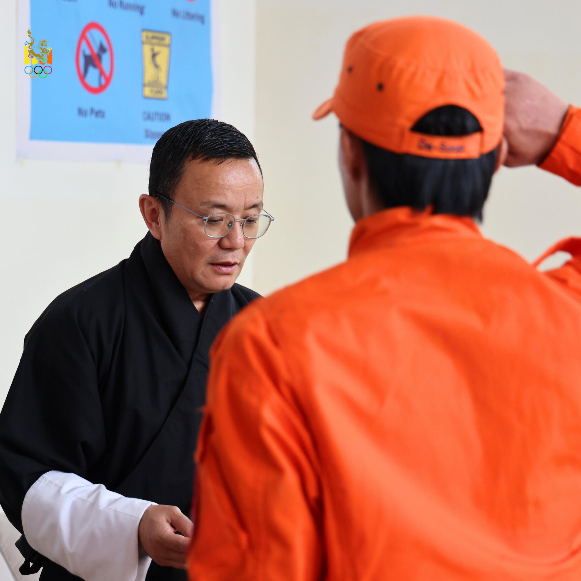 The month-long De-suung Skilling Programme in swimming officially concluded today with a certificate distribution ceremony at the Bhutan Aquatic Centre. The closing was graced by Mr. Sonam Karma Tshering, Secretary General of the Bhutan Olympic Committee.