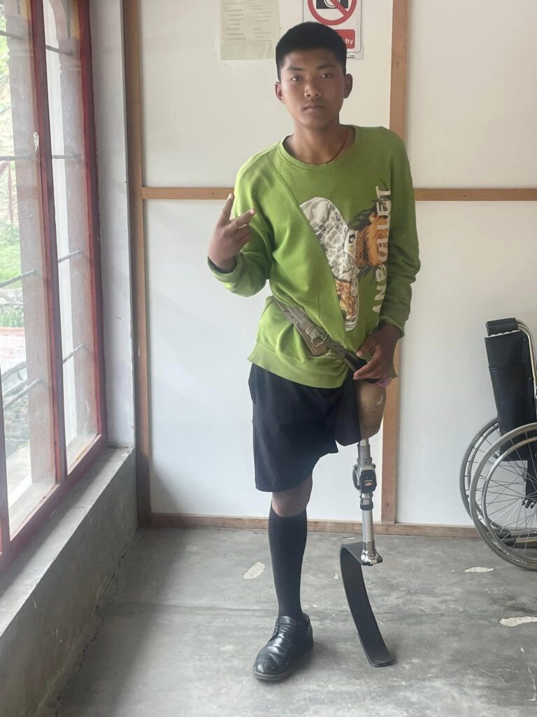 Bhutanese athlete Tshering Penjor becomes first to utilize prosthetic running blade